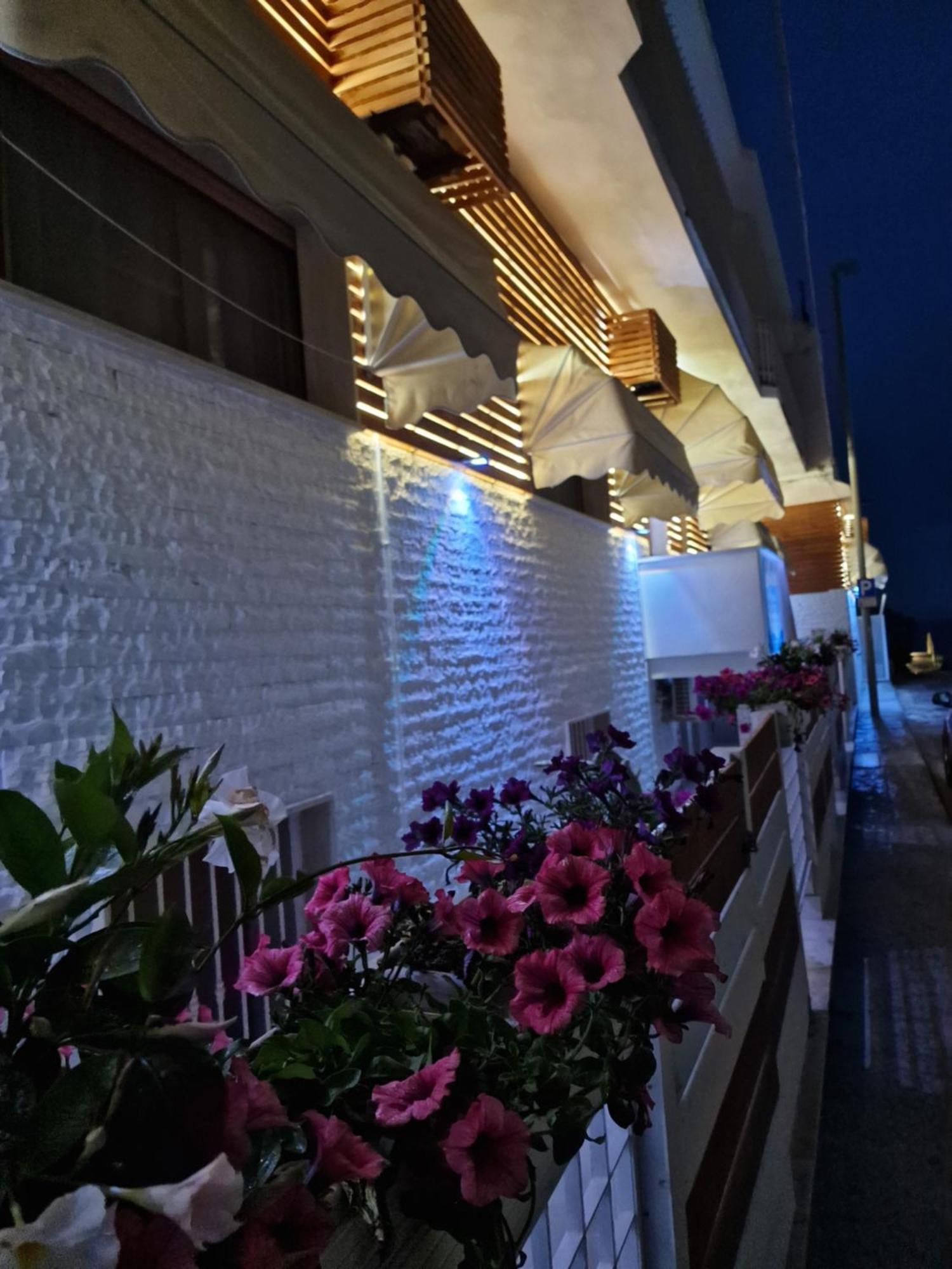 Aquarium Residence San Pietro in Bevagna Εξωτερικό φωτογραφία